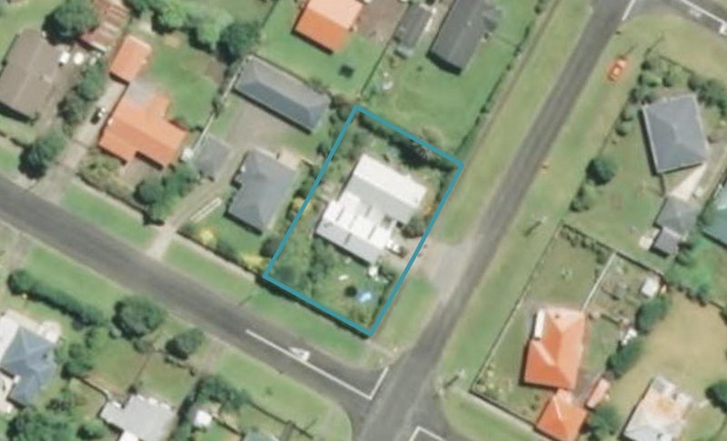 14 Tennyson Street, Opunake - Carousel 1