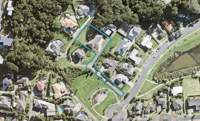 92 Ferry Road, Arkles Bay, Whangaparaoa - Carousel 1
