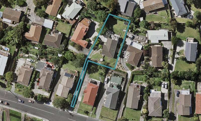 30A Target Road, Totara Vale, Auckland - Carousel 1