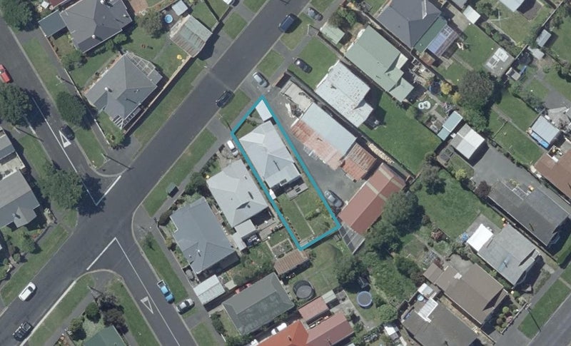72 Marlow Street, Musselburgh, Dunedin - Carousel 1