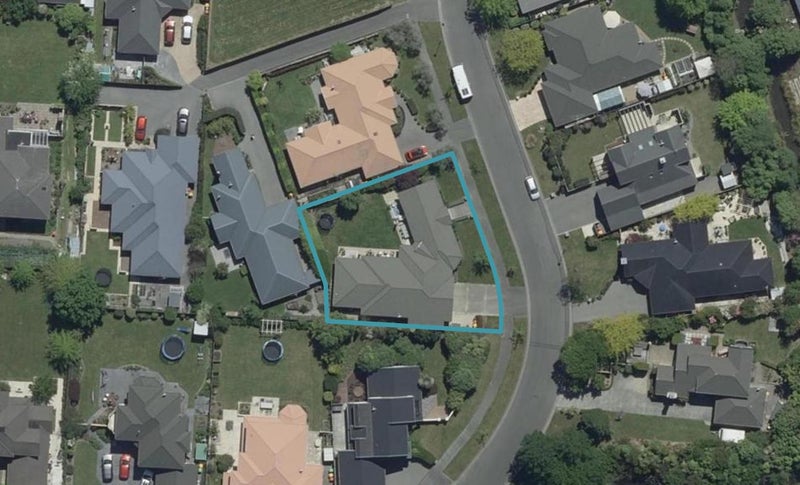 3 Sharnbrook Lane, Casebrook, Christchurch - Carousel 1