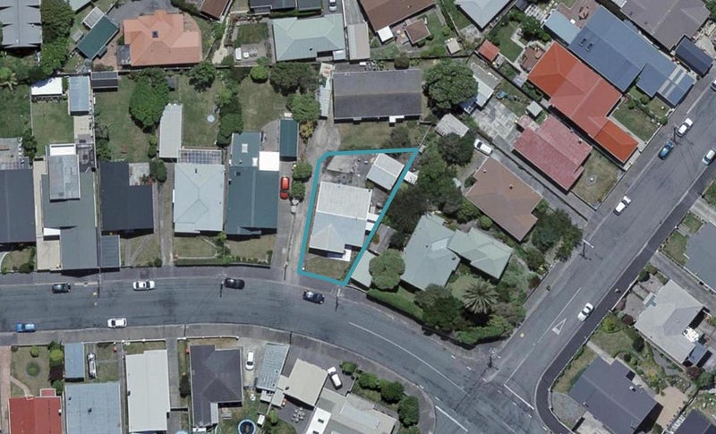 47B Strathavon Road, Miramar, Wellington - Carousel 1