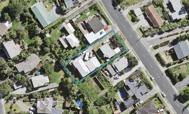 2/154 Glengarry Road, Glen Eden, Auckland - Carousel 1