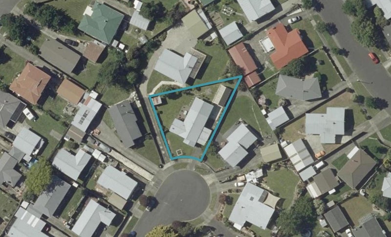 14 Hilton Grove, Kelvin Grove, Palmerston North - Carousel 1