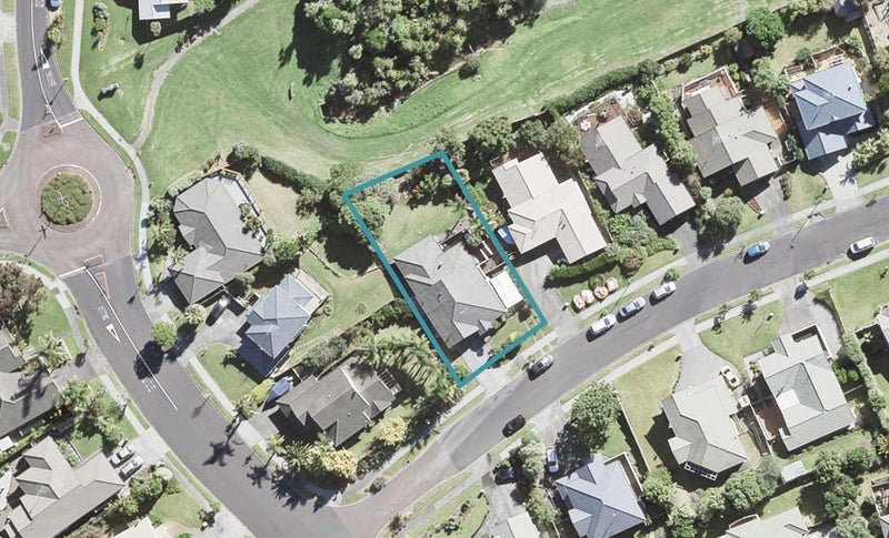 4 Carnmore Place, Torbay, Auckland - Carousel 1