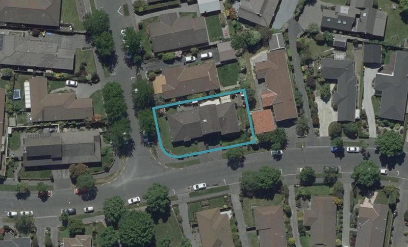 2/20 Montclare Avenue, Ilam, Christchurch - Carousel 1
