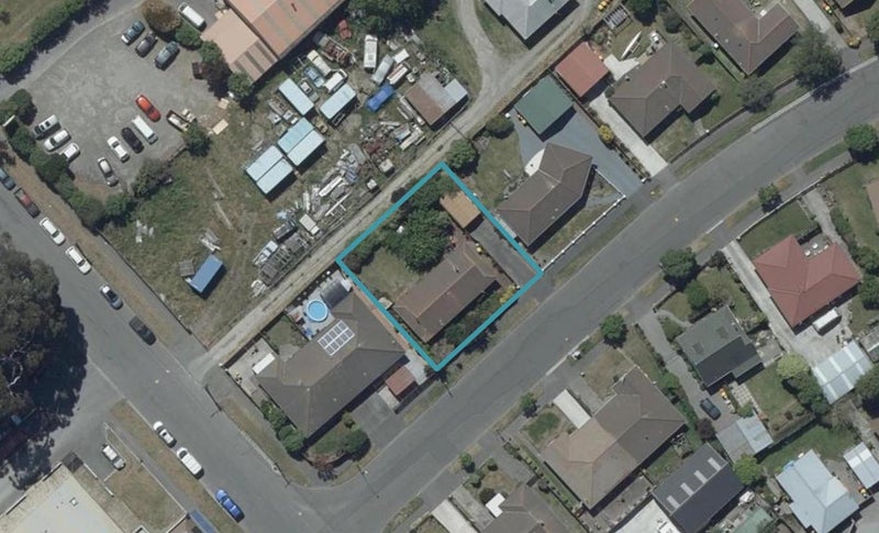3 McHaffies Place, Wainoni, Christchurch - Carousel 1