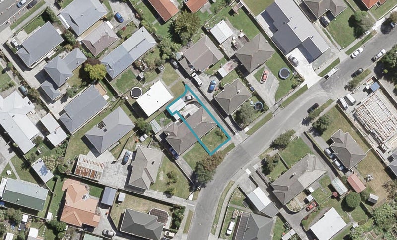 11 Atiawa Crescent, Waiwhetu, Lower Hutt - Carousel 1