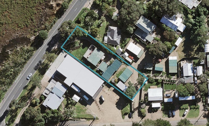 60 Wharf Road, Ostend, Waiheke Island - Carousel 1