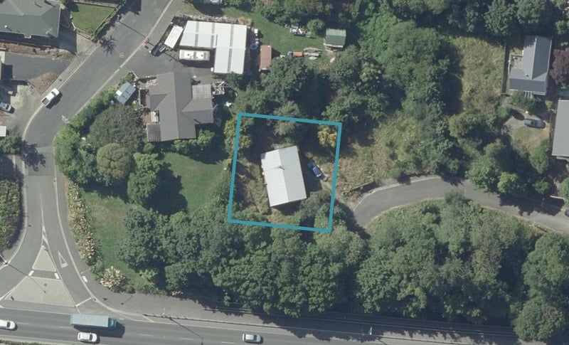 1 Lindsay Road, Caversham, Dunedin - Carousel 1