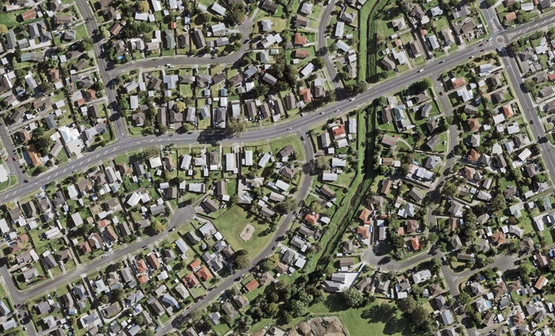 3A Innismara Avenue, Wattle Downs, Auckland - Carousel 1