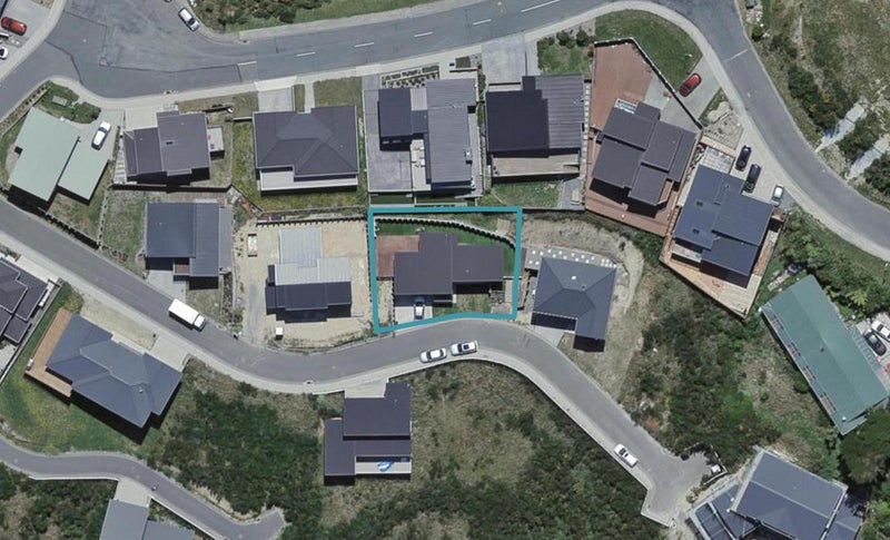 7 Cessna Way, Newlands, Wellington - Carousel 1