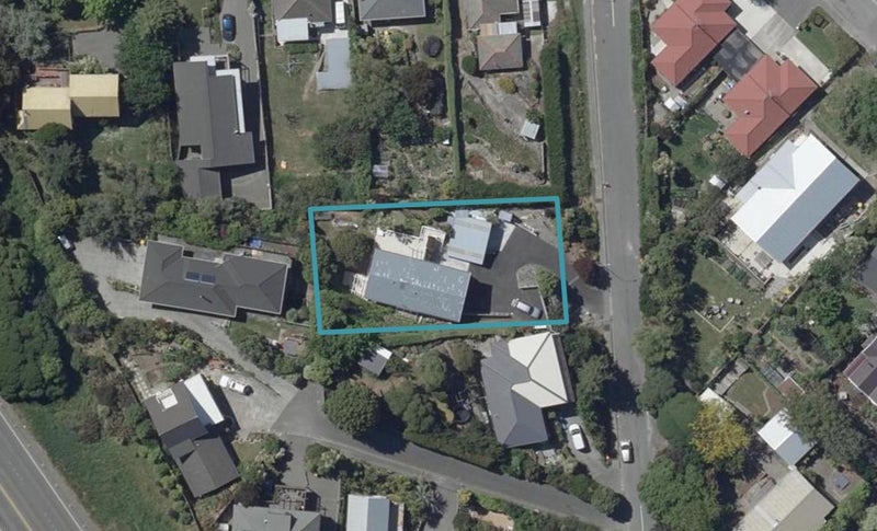 4 Flinders Road, Heathcote Valley, Christchurch - Carousel 1