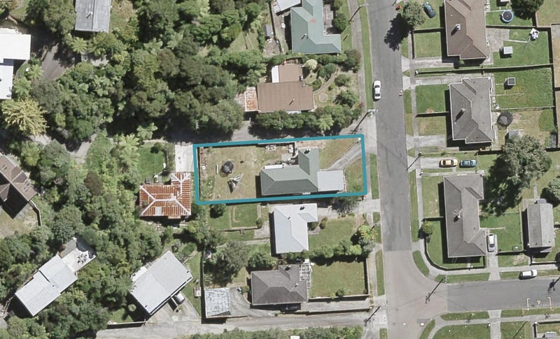 27 Bird Grove, Stokes Valley, Lower Hutt - Carousel 1