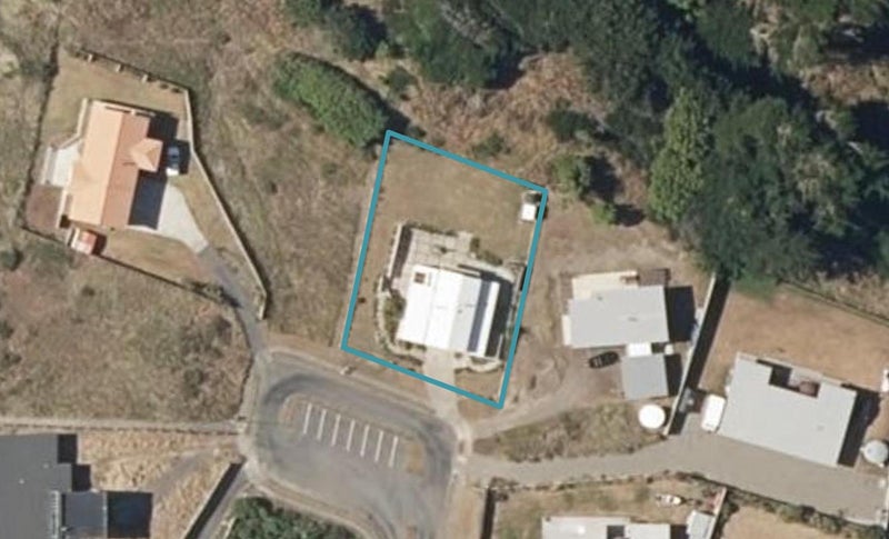 8 Mariri Place, Waitarere Beach, Levin - Carousel 1