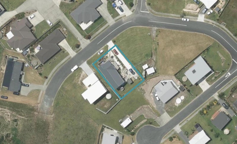 13 Weka Street, Mangawhai - Carousel 1