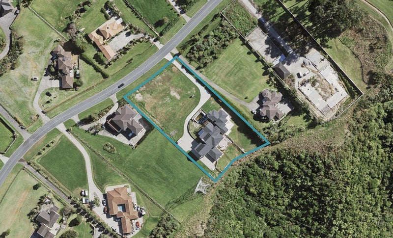 533 Redoubt Road, Flat Bush, Auckland - Carousel 1