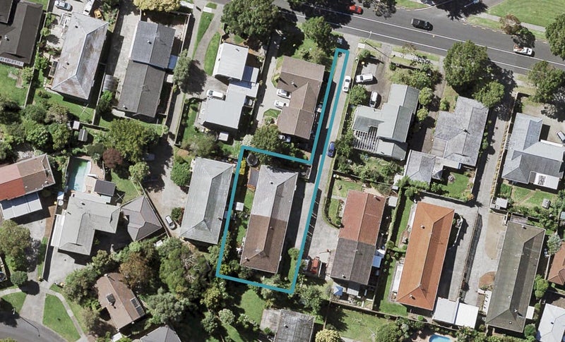 2/25 Butley Drive, Farm Cove, Auckland - Carousel 1