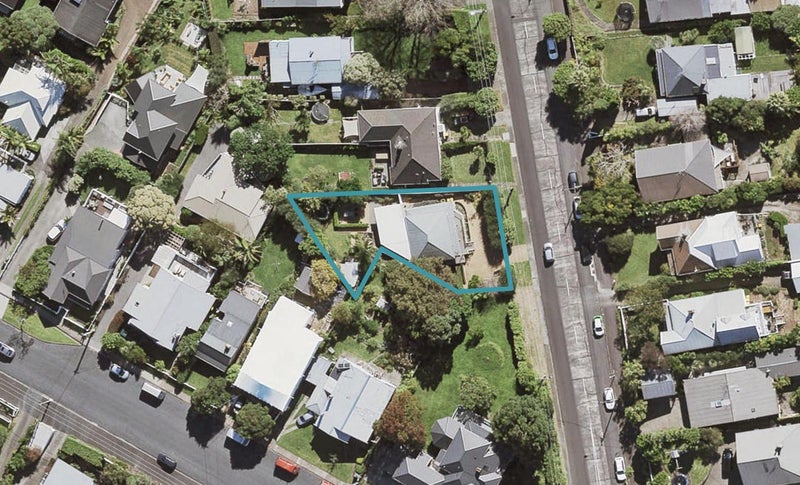 160 Queen Street, Northcote Point, Auckland - Carousel 1