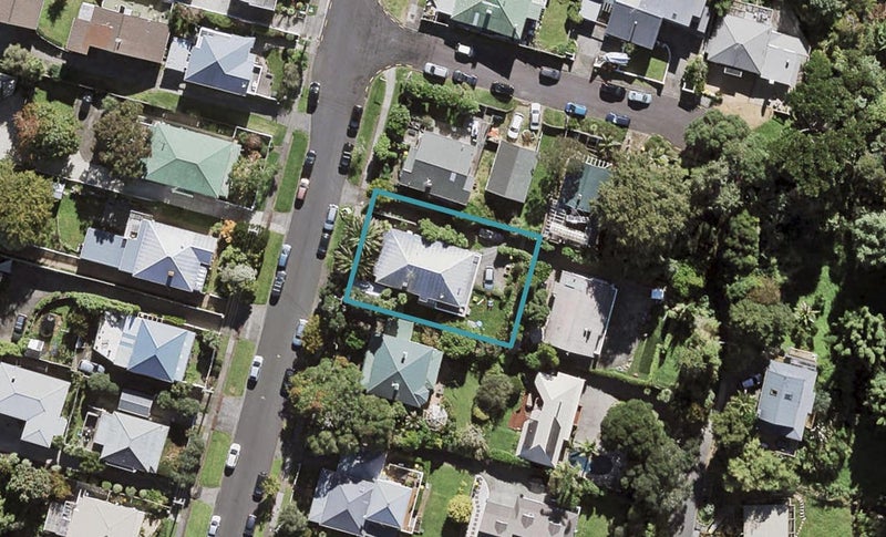28 Rawene Road, Birkenhead, Auckland - Carousel 1