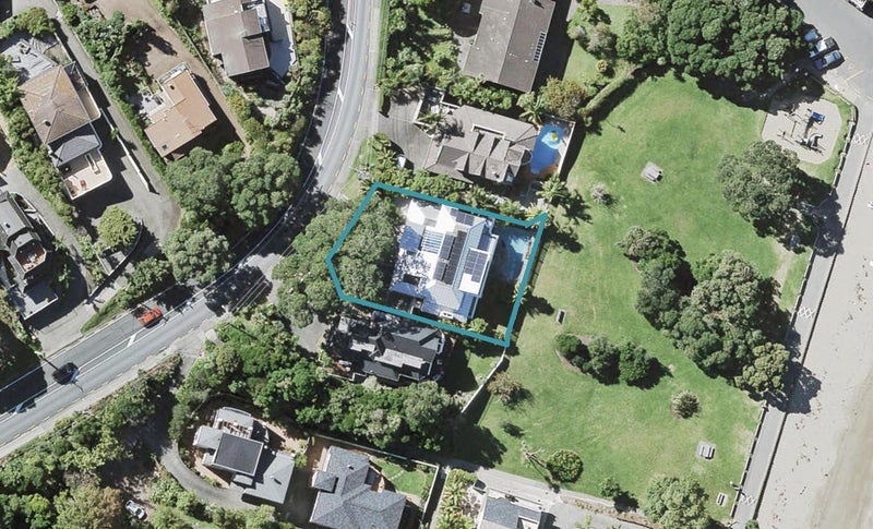 77 Beach Road, Castor Bay, Auckland - Carousel 1