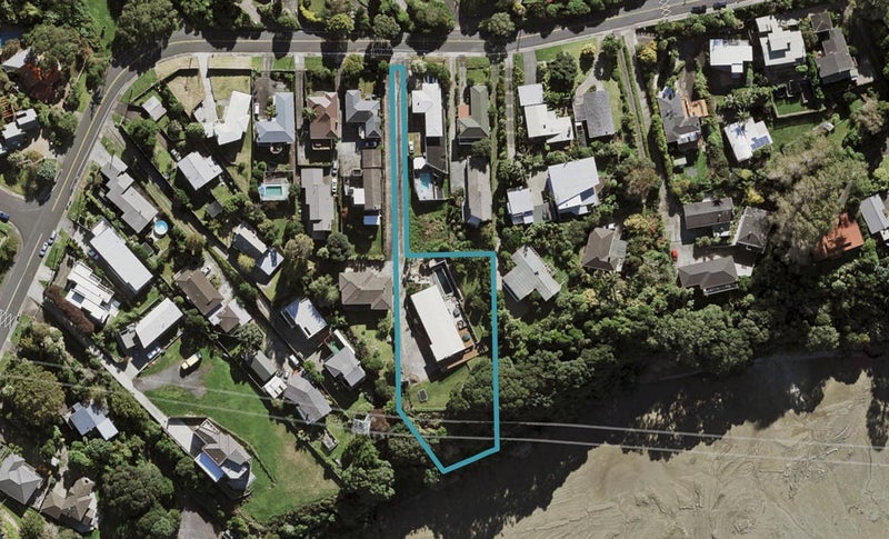 61 Frederick Street, Hillsborough, Auckland - Carousel 1