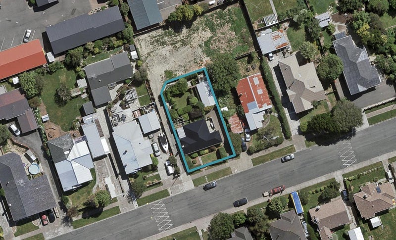 90 Islington Street, Turnbull Thomson Park, Invercargill - Carousel 1
