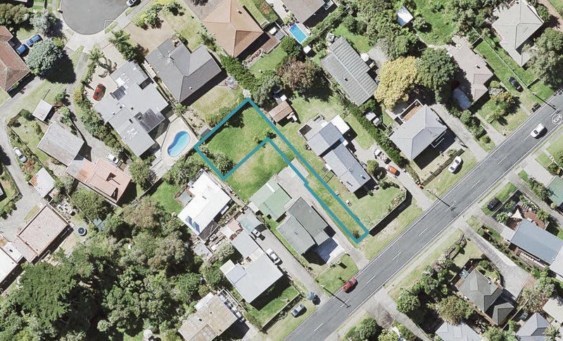 33C Arran Road, Browns Bay, Auckland - Carousel 1