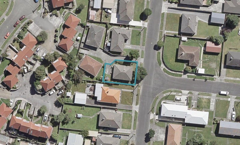 27 Colson Street, Avalon, Lower Hutt - Carousel 1