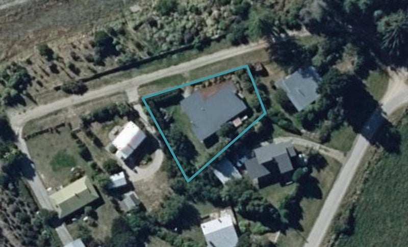 2 Hodgkinson Street, John Creek, Lake Hāwea - Carousel 1