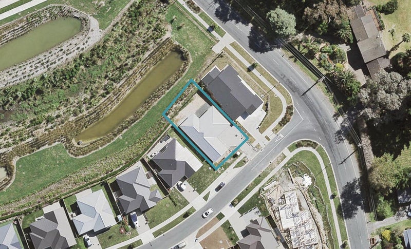 4 Ara Kakara Avenue, Huapai, Kumeu - Carousel 1