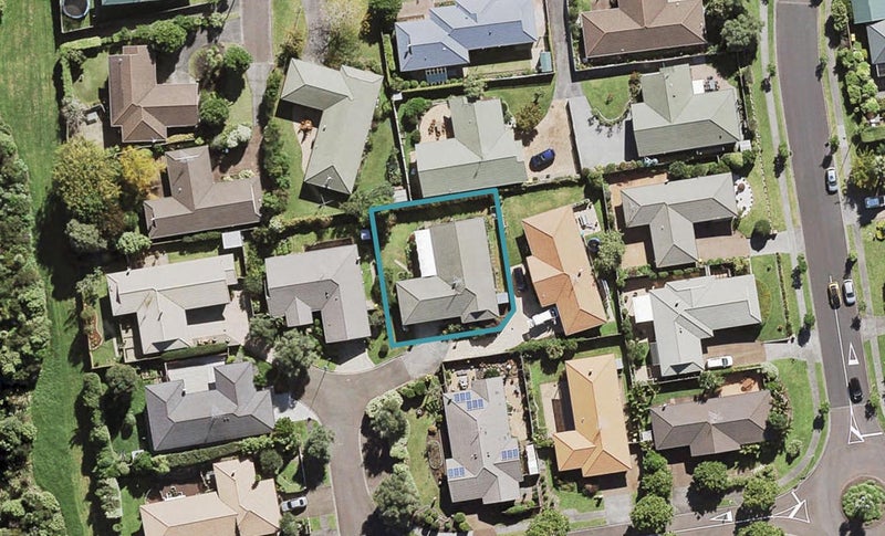10 Adelphi Place, Albany, Auckland - Carousel 1