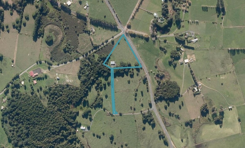 469C State Highway 10, Oromahoe, Haruru - Carousel 1