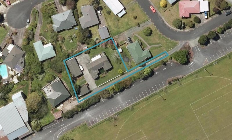4 Butler Place, Kamo, Whangarei - Carousel 1