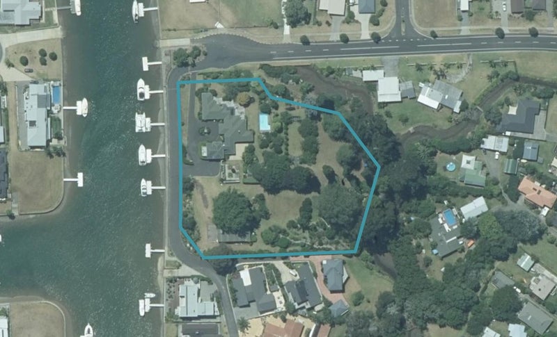 76 South Highway East, Whitianga, Whitianga - Carousel 1