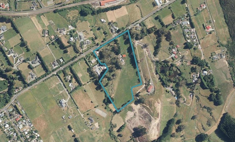 216 Parkes Line Road, Maymorn, Upper Hutt - Carousel 1