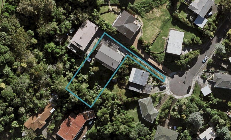 11 Viking Avenue, Hillsborough, Auckland - Carousel 1