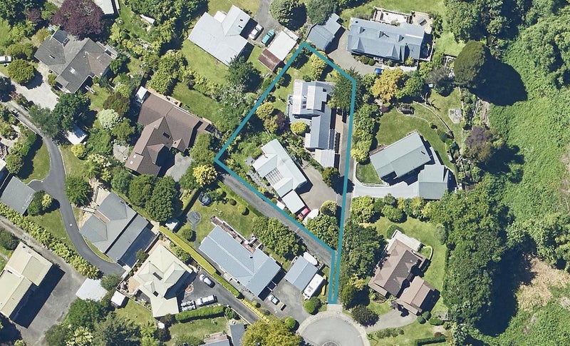 12B Shane Place, Lynmore, Rotorua - Carousel 1
