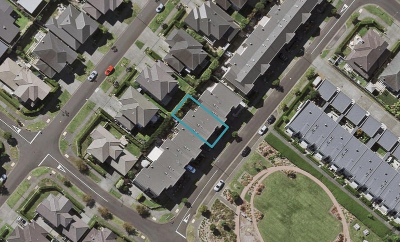 13 Briody Terrace, Stonefields, Auckland - Carousel 1