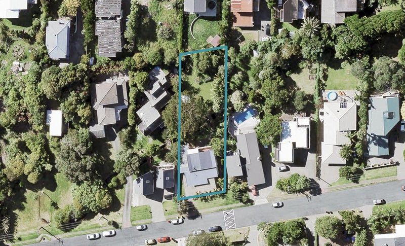 15 Sandown Road, Rothesay Bay, Auckland - Carousel 1