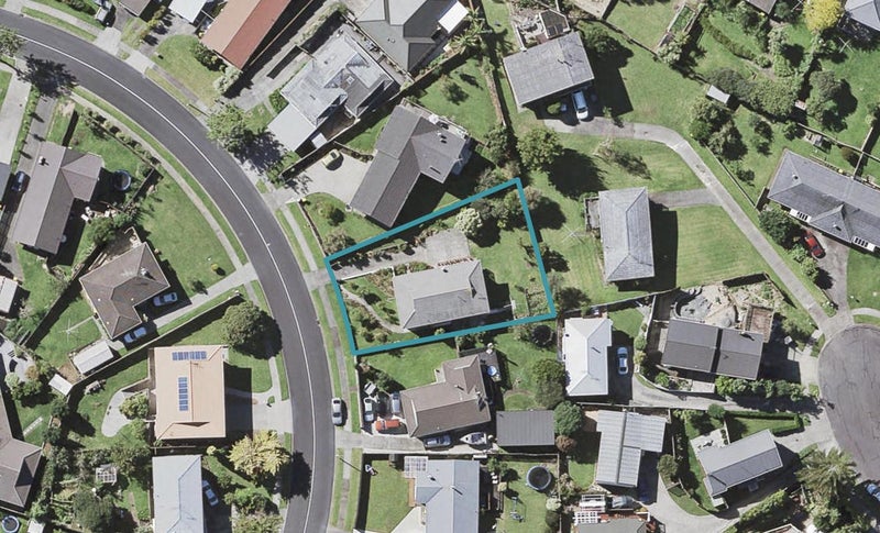 20 Borrowdace Avenue, Botany Downs, Auckland - Carousel 1