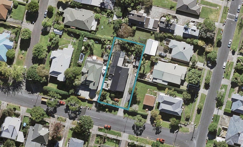 30 Lancing Road, Sandringham, Auckland - Carousel 1