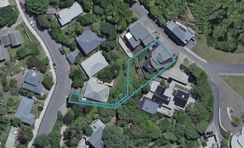 6 Sovereign Point, Kaiwharawhara, Wellington - Carousel 1