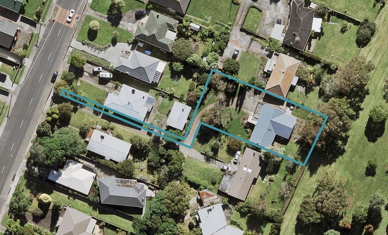 69 Olsen Avenue, Hillsborough, Auckland - Carousel 1