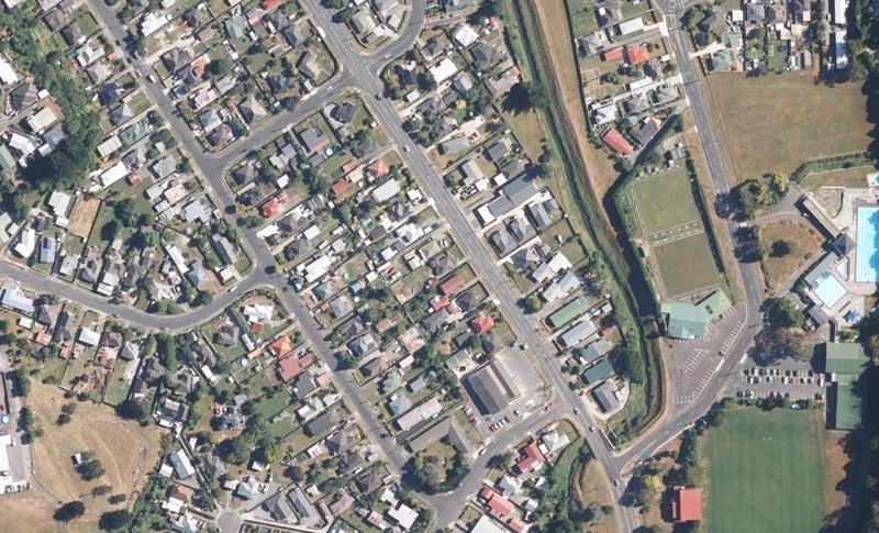 82B Main Road, Wainuiomata, Lower Hutt - Carousel 1