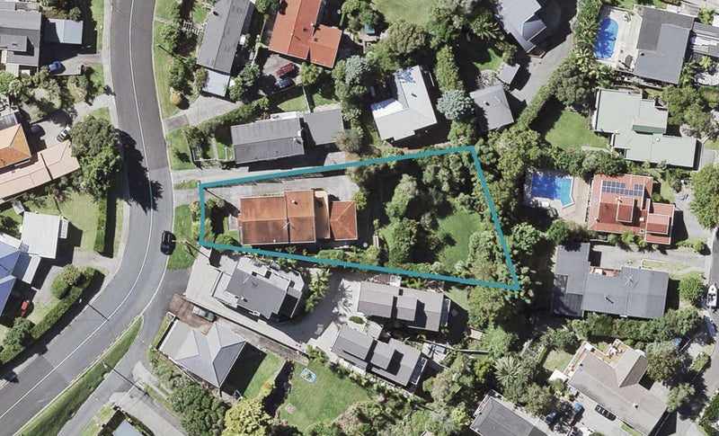 50 Matipo Road, Mairangi Bay, Auckland - Carousel 1