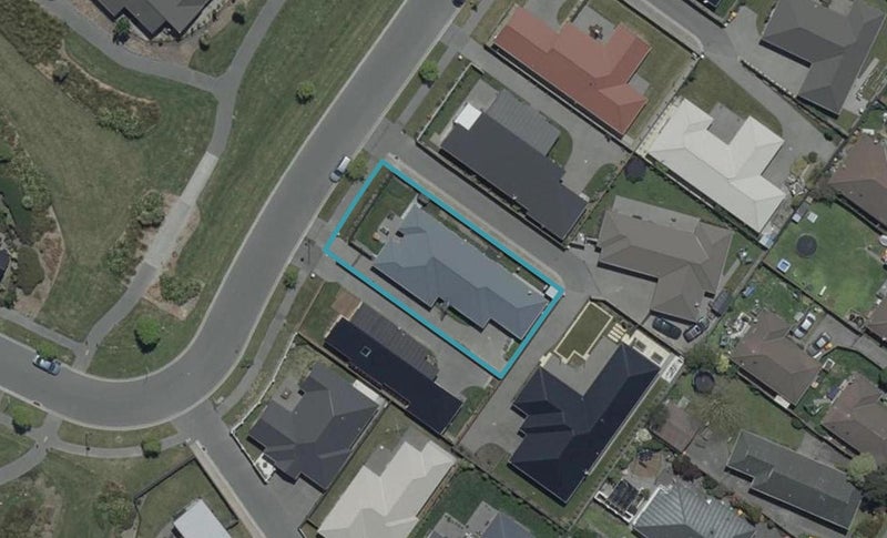 31 Carradale Avenue, Broomfield, Christchurch - Carousel 1