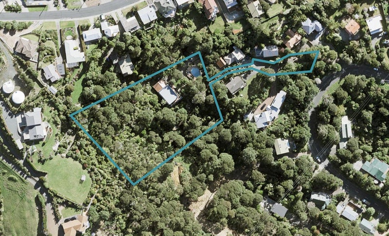 23 Cochrane Avenue, Arkles Bay, Whangaparaoa - Carousel 1