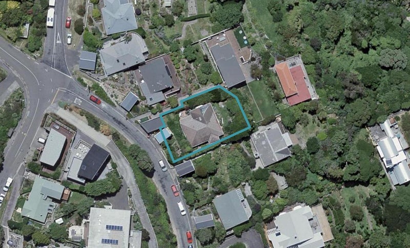 7 Tai Paku Paku Road, Karaka Bays, Wellington - Carousel 1