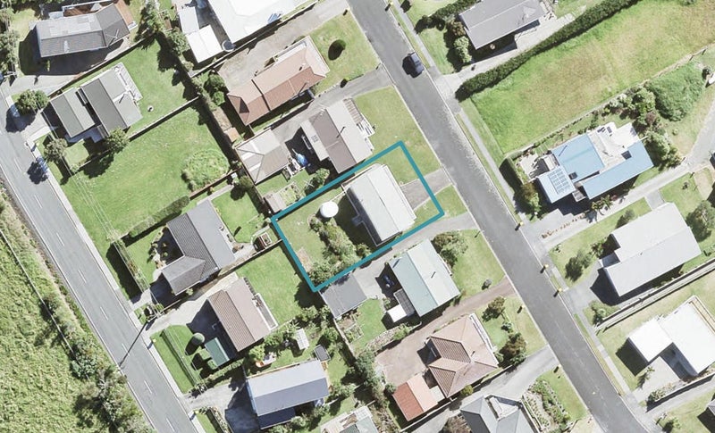 35 Mera Road, Algies Bay, Warkworth - Carousel 1